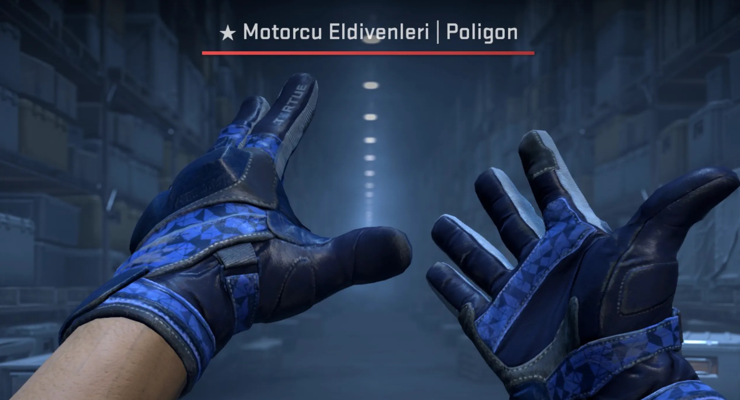 Moto Gloves Polygon and case hardened knife